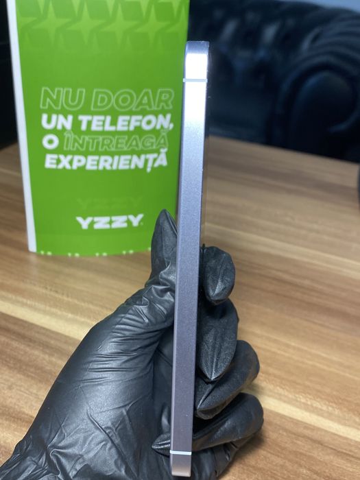 Samsung Galaxy s25 • 128 GB • Icy Blue