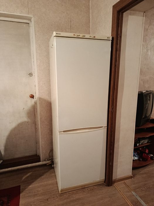 Холодильник, Indesit