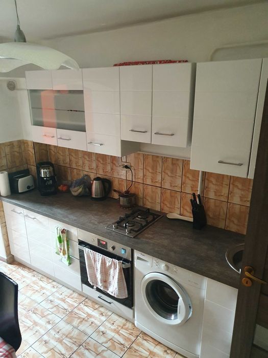 Apartament deosebit 3 camere parter inalt