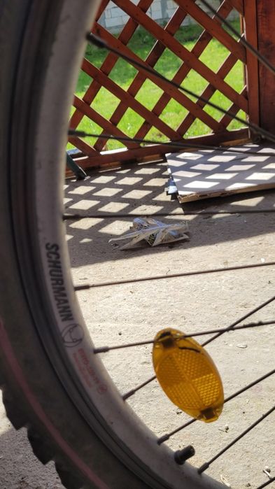 Vind bicicleta cu roti pe 26