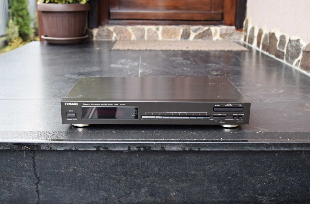 Tuner Technics ST-610, radio