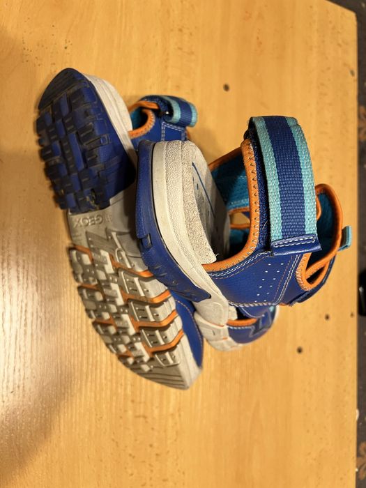 Sandale Geox din piele