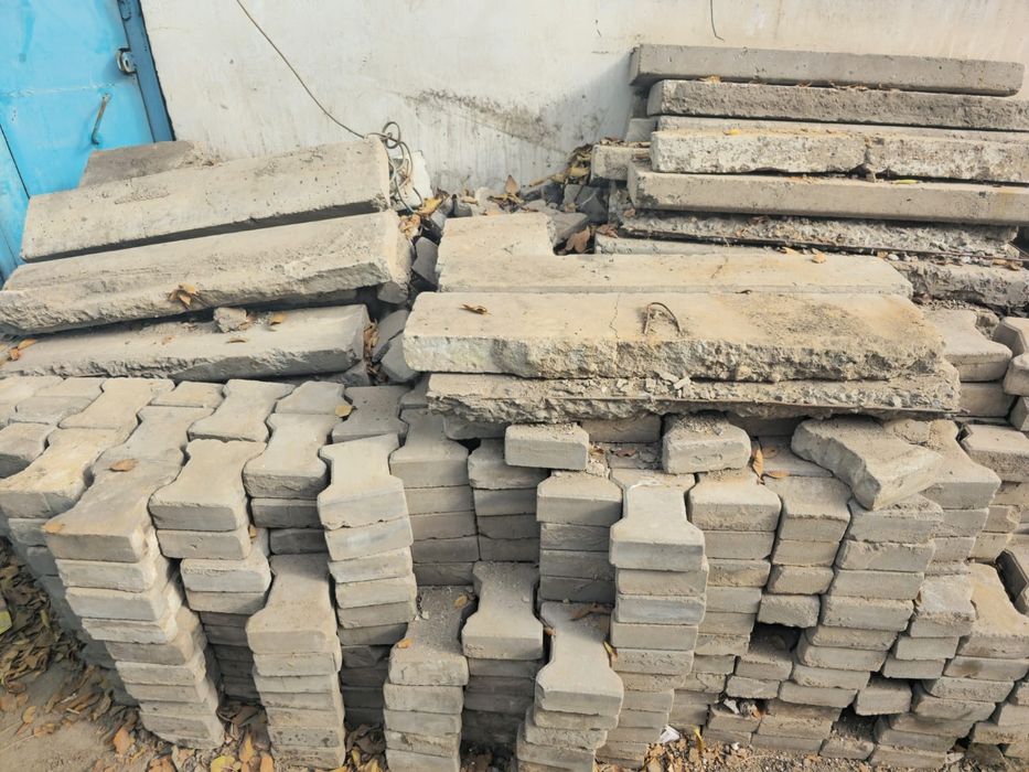 Брусчатки и бордюры