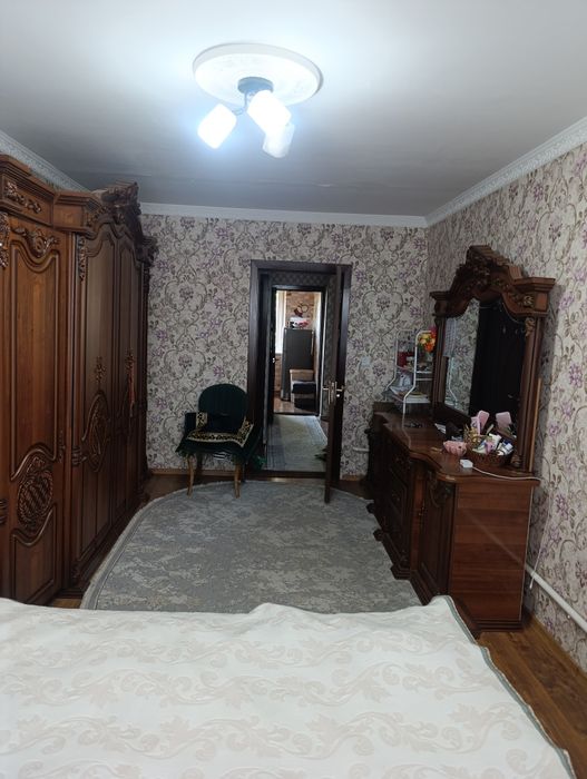 3 хонали зўр шароитдаги квартира ижарага берилади. Заканал 40-дом