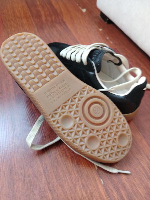 Продам кроссовки Maison Margiela 36 размер