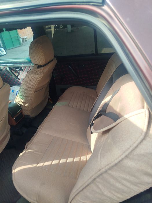 Продам машину в нормальном состояние