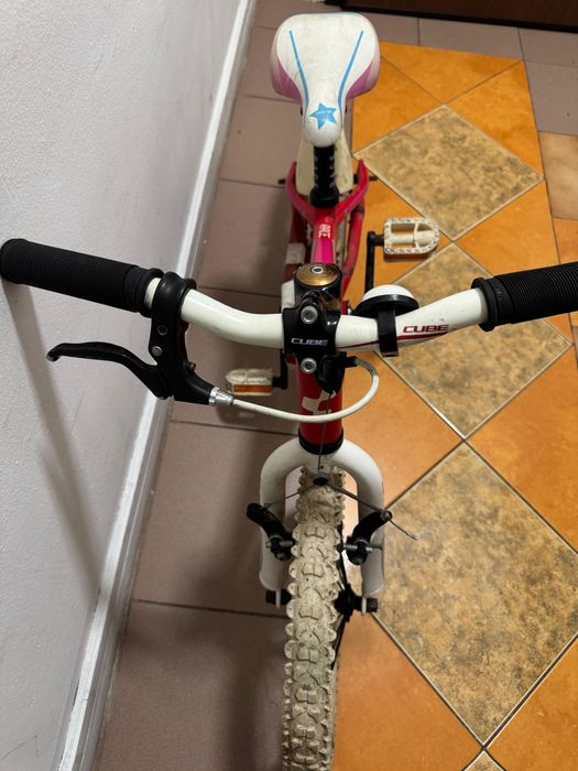 Bicicleta CUBE 16”