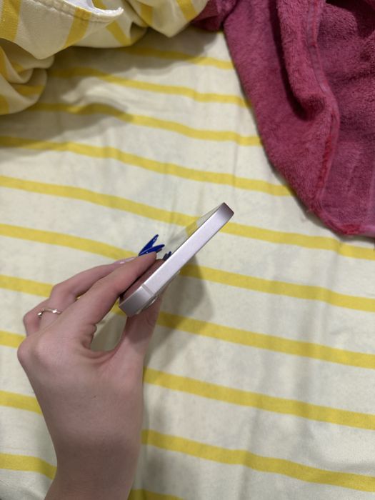 iphone 13 128 gb cu cutie originala