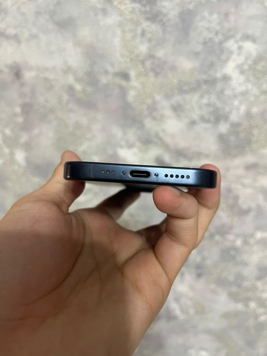 Продам iPhone 15pro 128gb