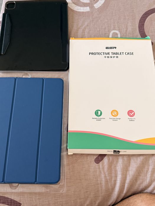 Huse Ipad 12.9 inch marca ESR