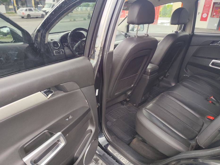 Vând Opel Antara
