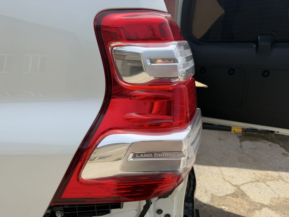 Задний стоп Toyota Land Cruiser Prado