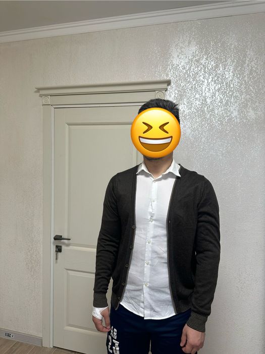 Кофта коричневая классическая L