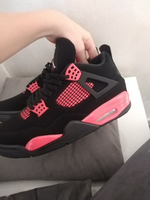 Jordan 4 Red tunder noi