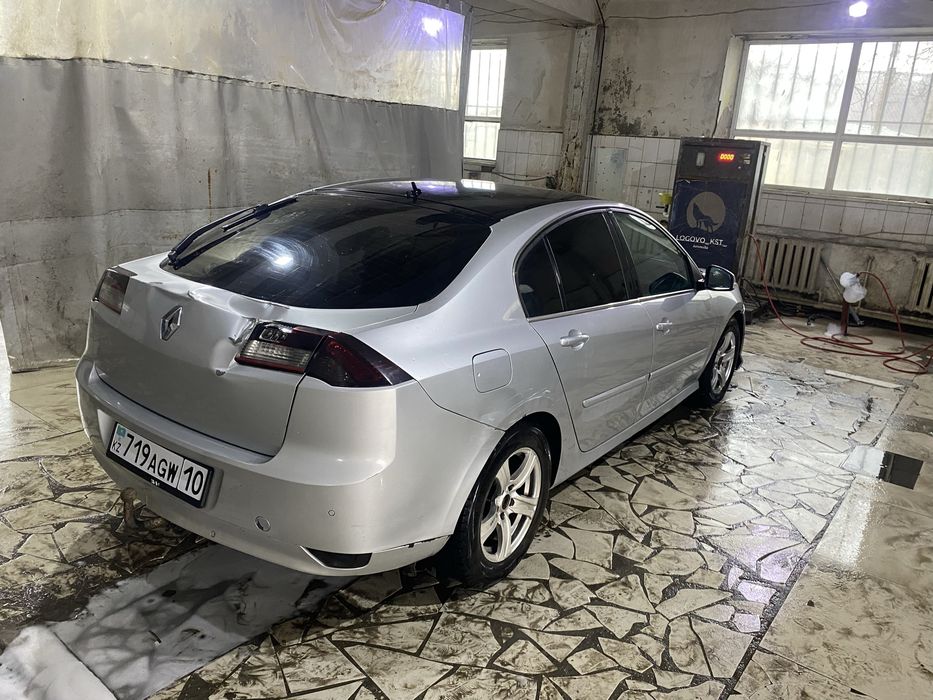 Продам Рено лагуна 3 Renault Laguna III