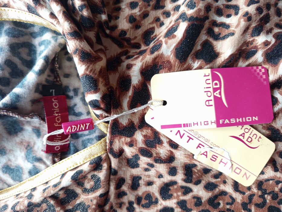 модна  блуза  с дълъг ръкав