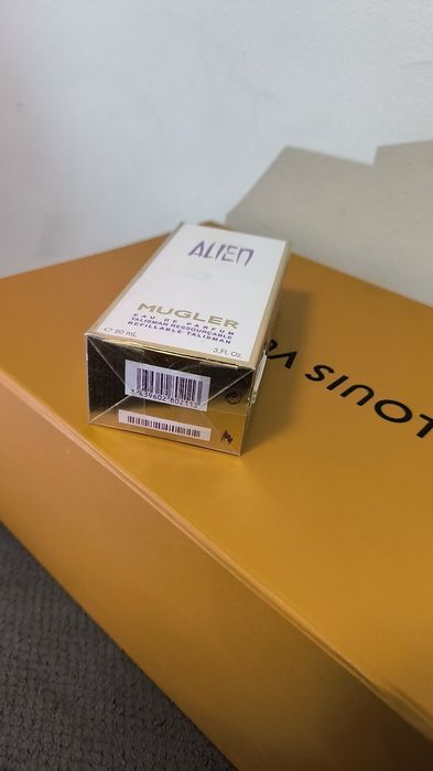 Mugler Alien Eau de Parfum – 90 ml (Refillable Talisman)