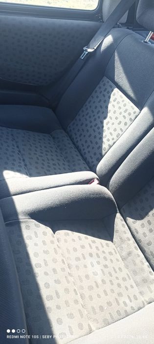 Vând lupo volkswagen