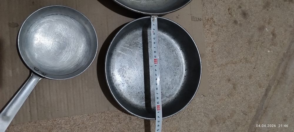 Сковородки алюминиевые 4 штуки