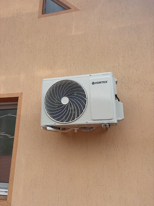 Motaj aer conditionat