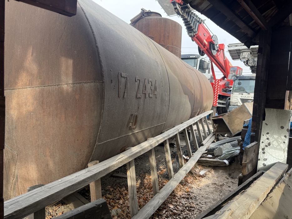 Продам жд цестерну