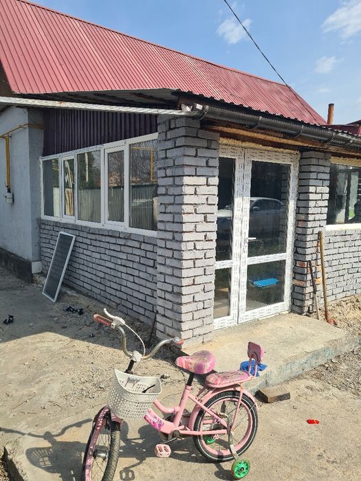 Пластиковые окна и дверь, витражи, балкон, бутик рассрочка