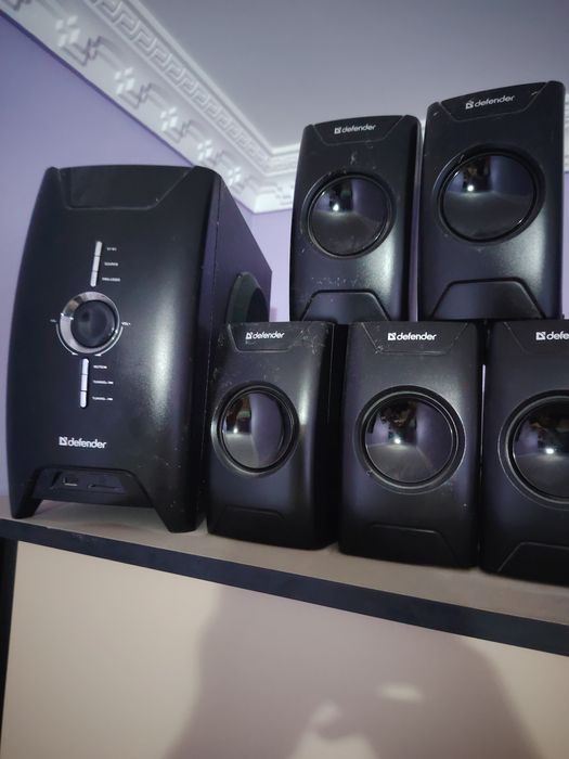 Дефендер оригинал