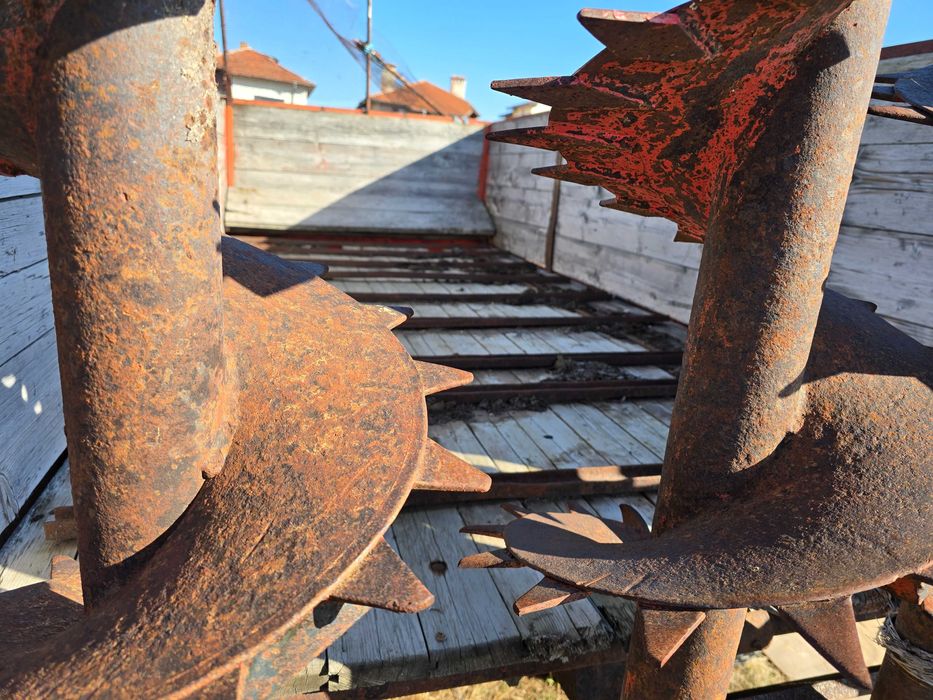 Тороразхвърлящо ремарке 4 куб.