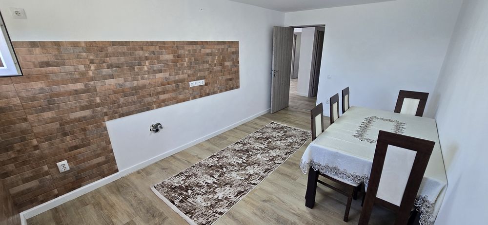 Casă de vanzare in Vânătorii Mici - Mutare Imediată, Curte Spațioasă