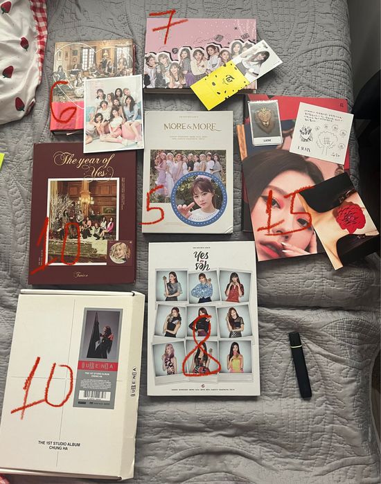 Twice албуми и кортички