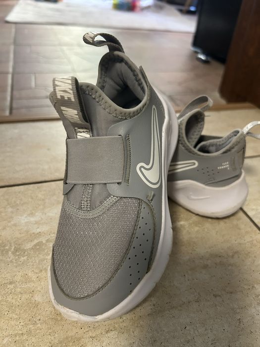 Маратонки Nike запазени