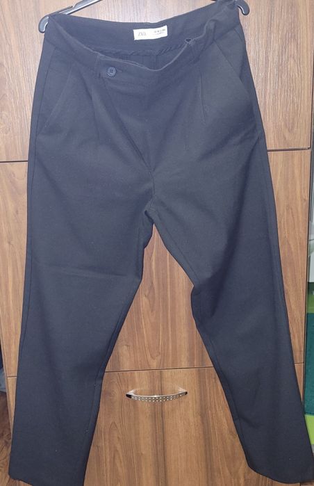 Pantaloni ZARA 13-14 ani