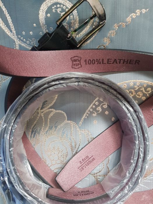 Curea de piele  mărime foarte mare 150cm luntime, 3,5cm.latime