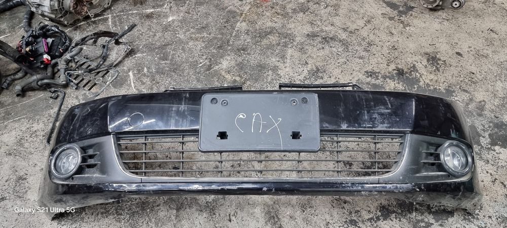 Бампер гольф 6 в хорошем состоянии