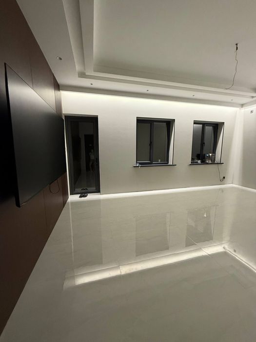 Uchastka 2.85 sotoh sotiladi