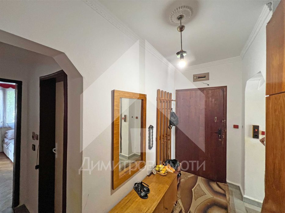 Продава се Четиристаен апартамент в Нови пазар - 94 кв.м за 798 €/кв.м - Снимка #17