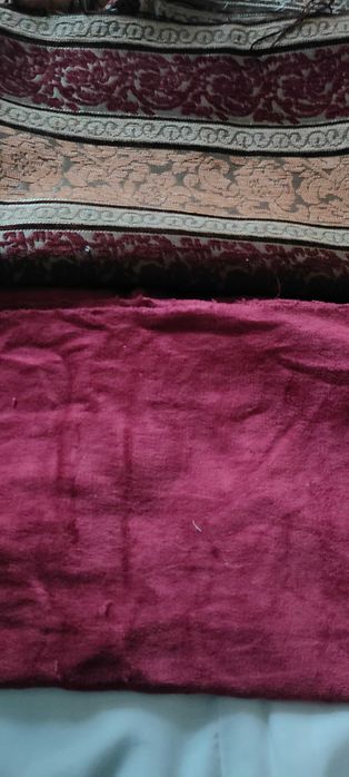 Отрезы тканей плотные