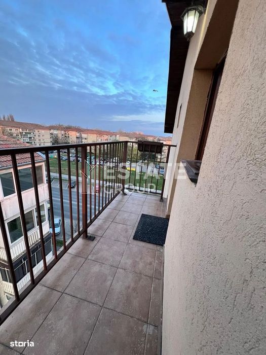 Apartament 3 camere, decomandat, Soarelui