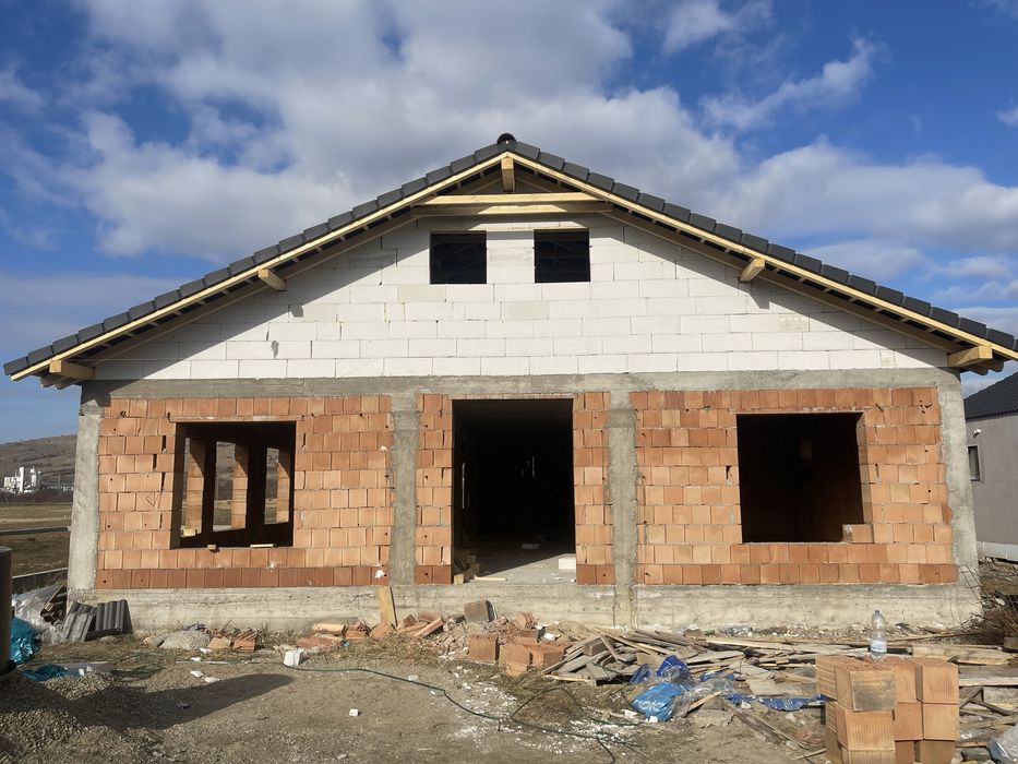 Casa de vanzare in orasul Alesd.