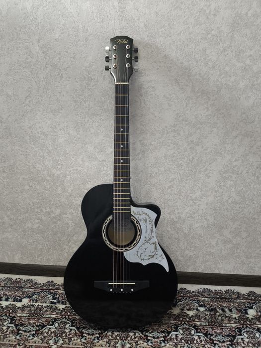 Гитара (акустическая)