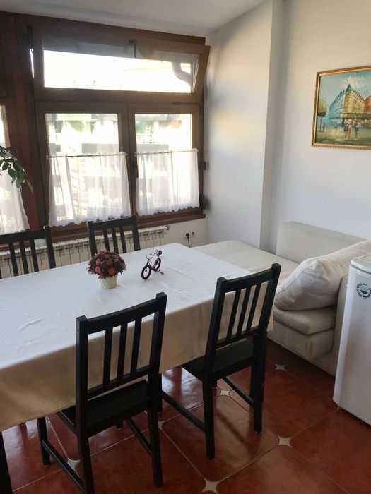 Дава се под наем Двустаен апартамент в София, Лозенец - 40 кв.м за 450 € - Снимка #1