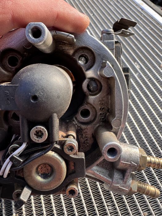 Volkswagen моновпрыск 1.8л