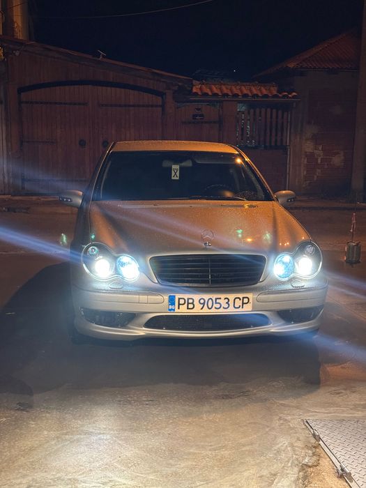 Оригинални къстъм фарове w203