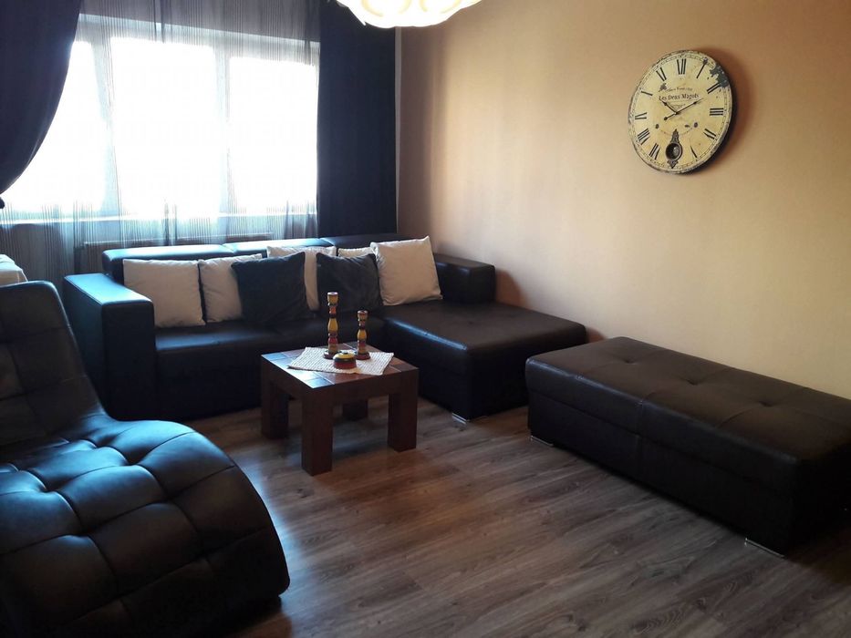 Apartament de inchiriat