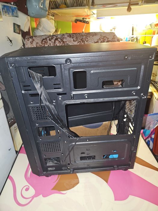 Aerocool компьютерный корпус