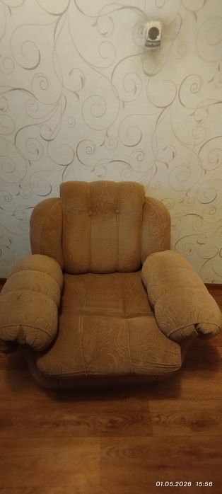 Продам кресло б/у