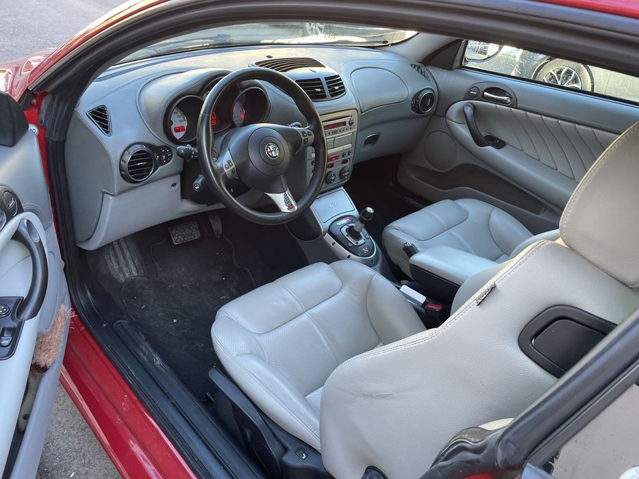 Alfa Romeo GT 2.0 JTS