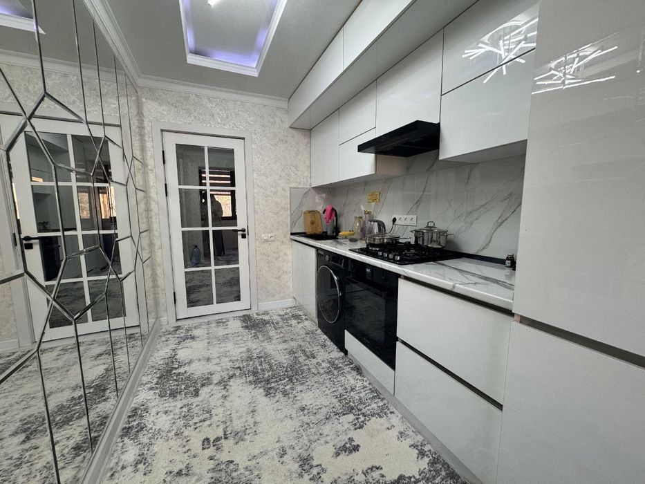 Квартира продается 3/3/4 на ц 6