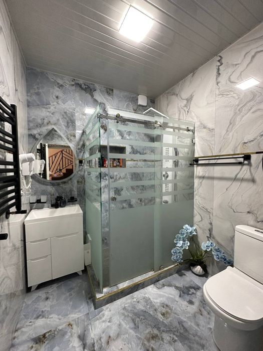 Гостиница России-Сдается новый дом в престижном районе!