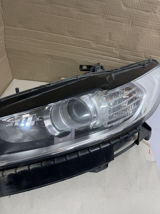 Far stânga Ford Mondeo Mk5 V led DS7313W030BE